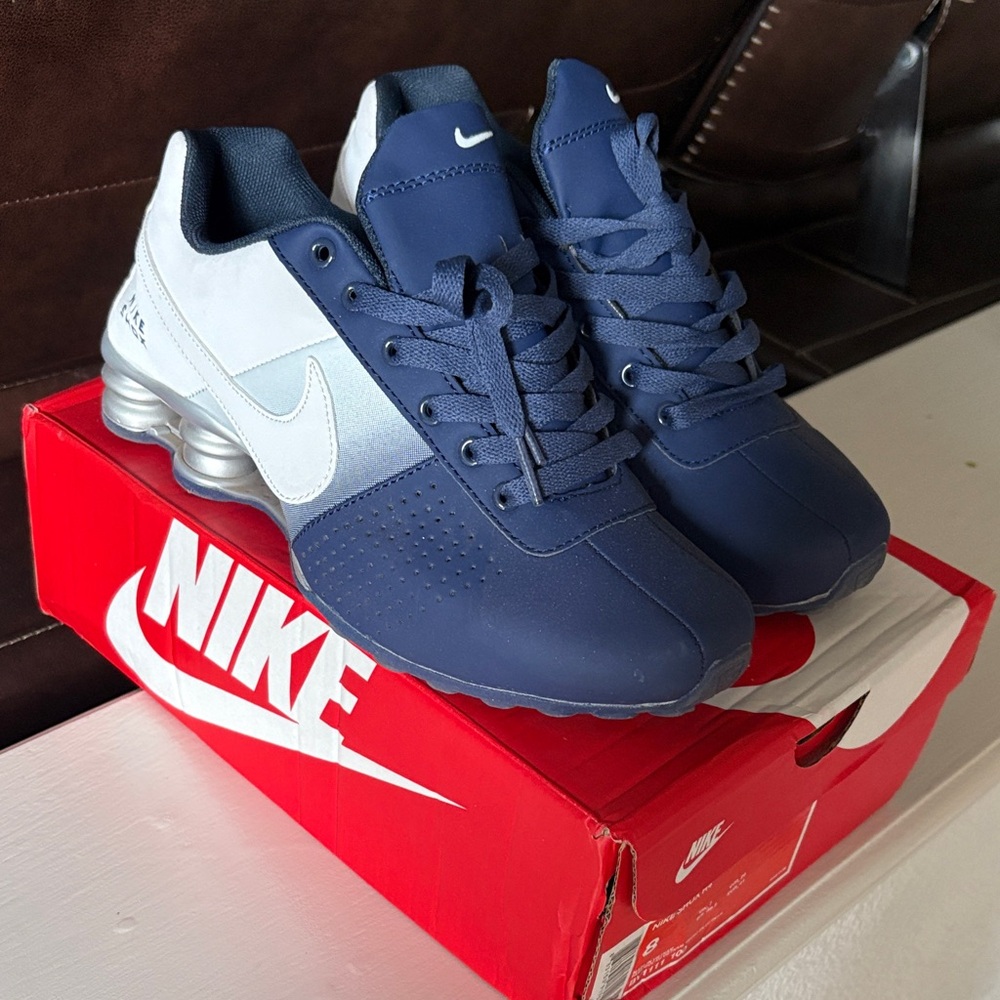 Nike Shox R4